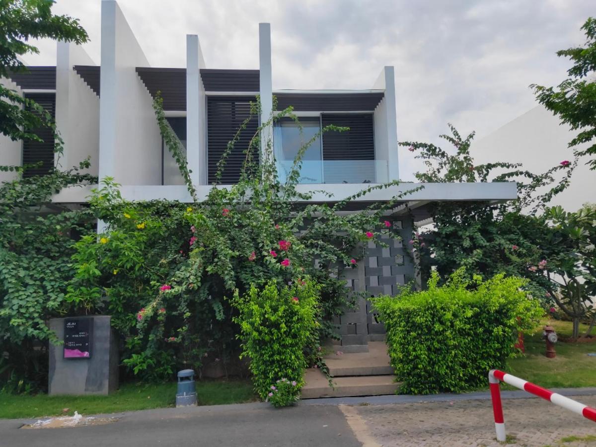 Villa Bien - Resort Oceanami - Long Hai - 3 & 4 Phong Ngu Exterior photo